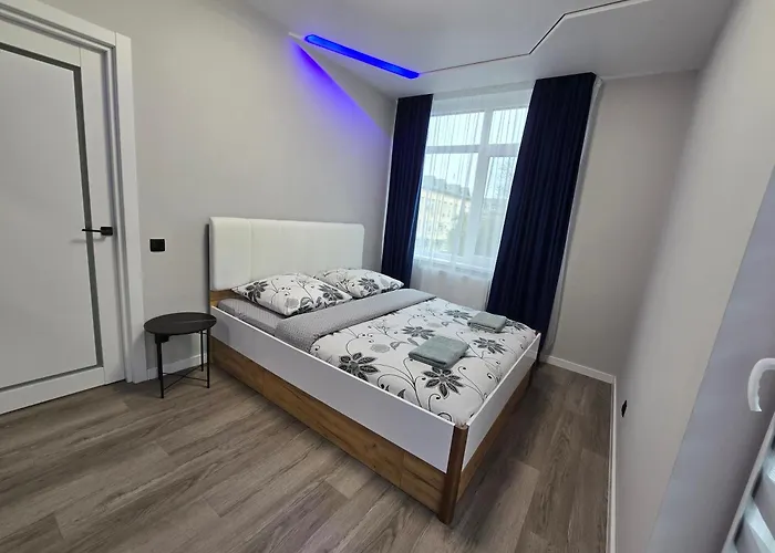Svobody 5 * Oezjhorod